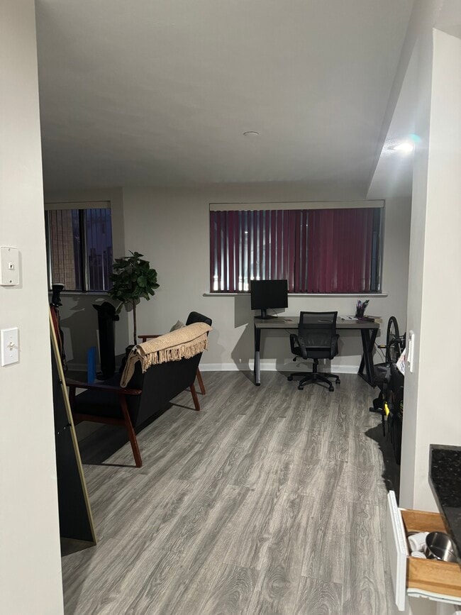 Photo - 205 Ferry St Unit Condo