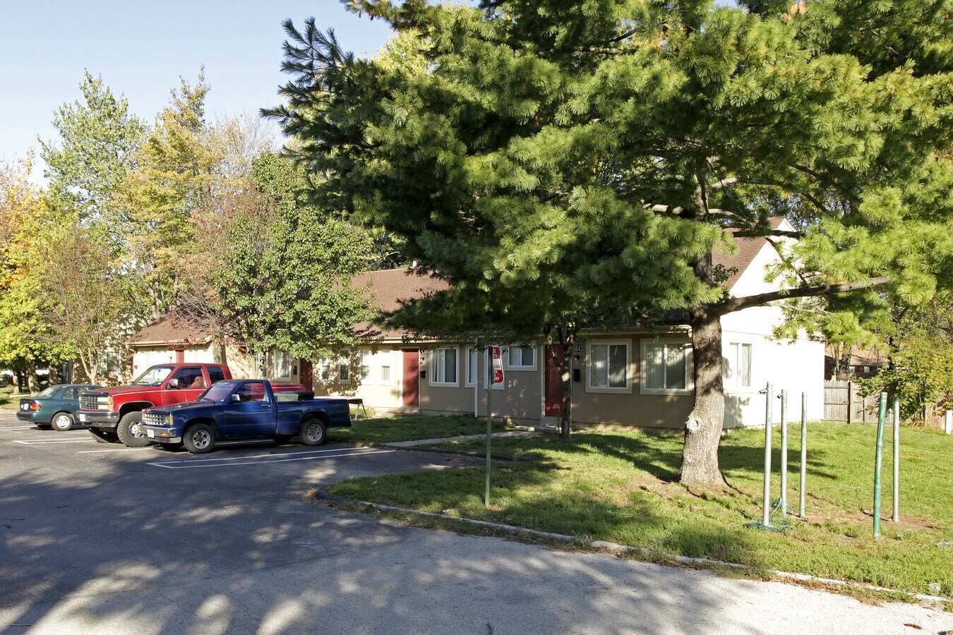 Dawnview Townhomes - Dawnview Townhomes