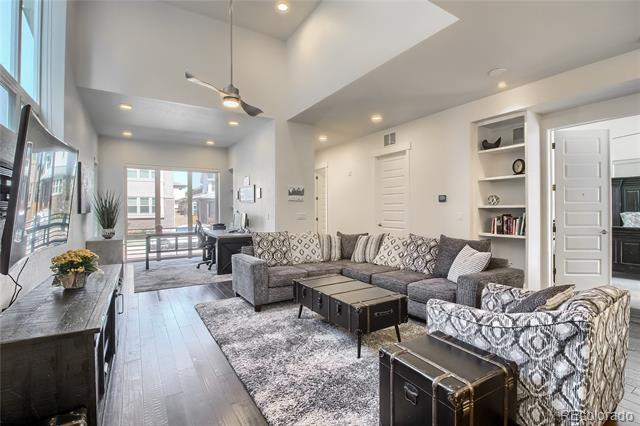 Photo - 80 Niagara St