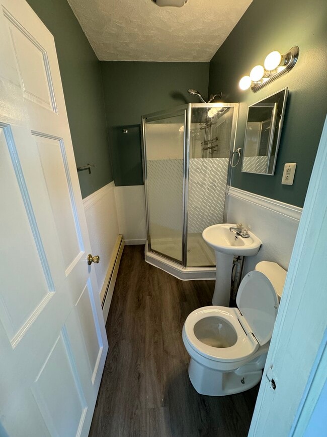 Photo - 518 Privilege St Unidad APT #3