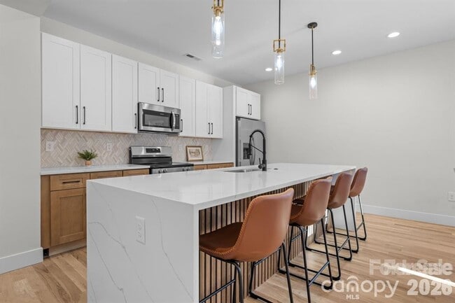 Photo - 548 Car Farm Rd