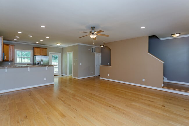 154 Brookwood Dr