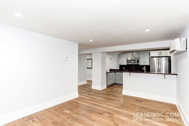 Photo - 1910 Kalorama Rd NW Unit #2