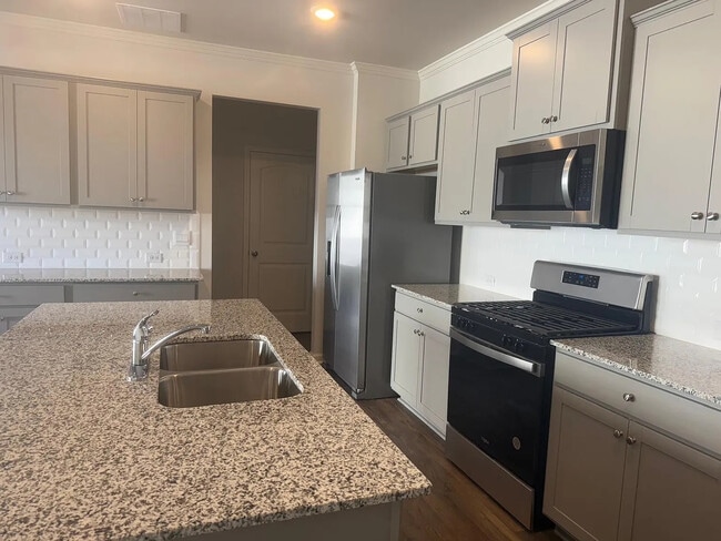 Photo - Room in Townhome on Poppy Ct