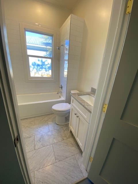 Photo - 210 First St