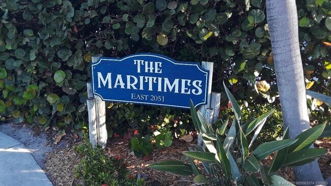 Building Photo - 2051 NE Ocean Blvd Unit C22