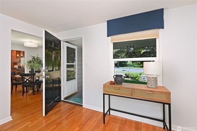 Photo - 2607 31st Ave W