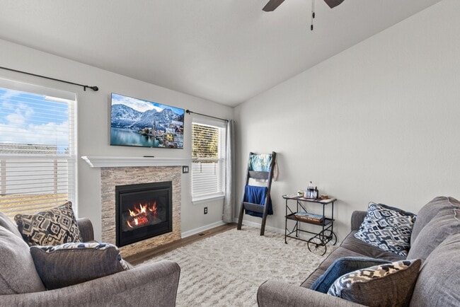 Photo - 1202 Phipps Ave