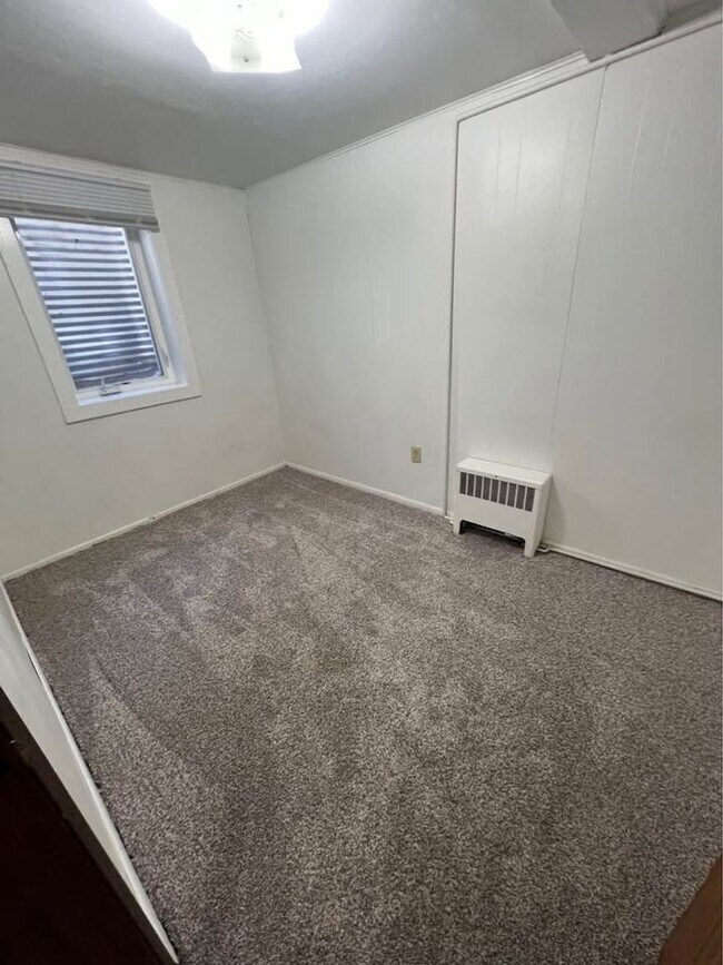 Photo - 1024 S Washington St Unit 2 Downstairs Apartment