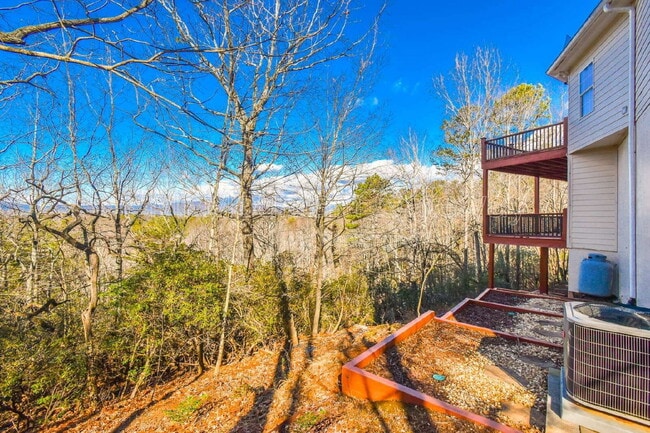 Photo - 894 Oak Pointe Dr