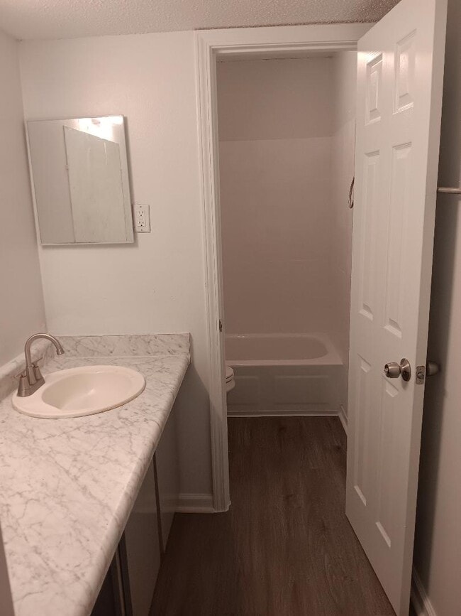 2BD Bathroom