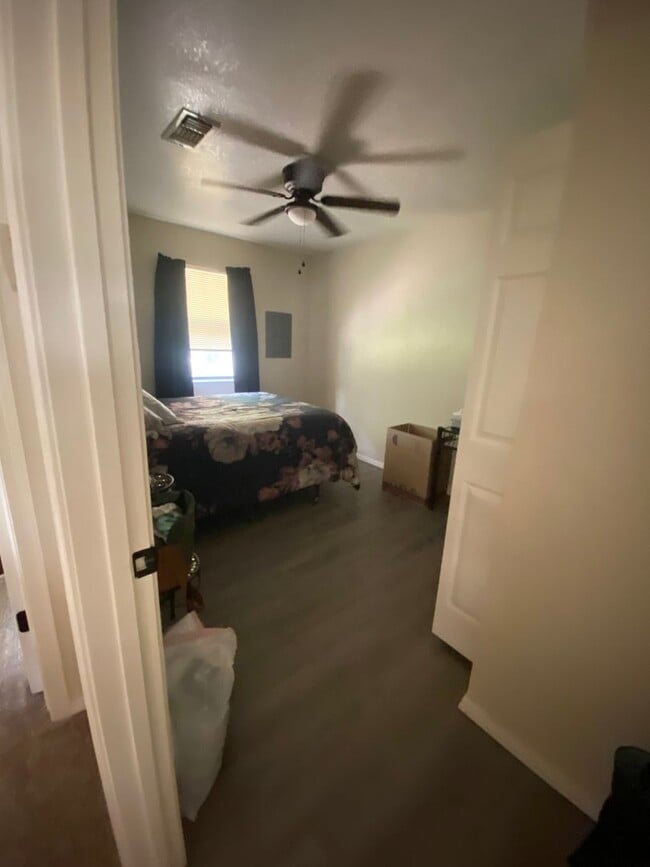 Photo - Madill OK Triplex 3/2 Unidad B