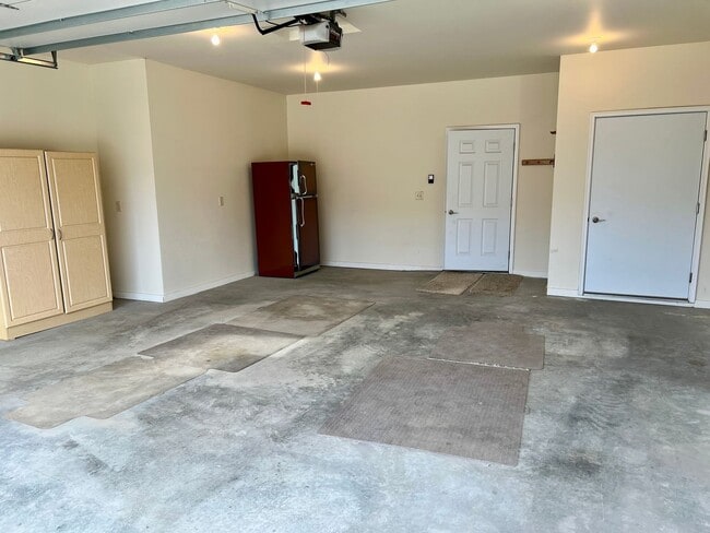 Photo - Charming 3 Bed 2 Bath Single Family Home W/ Attached Garage and Private Patio!