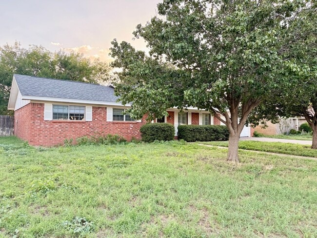 Photo - 2213 Culver Dr