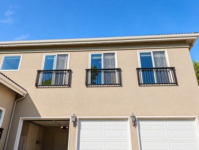 10925 81st Pl NE