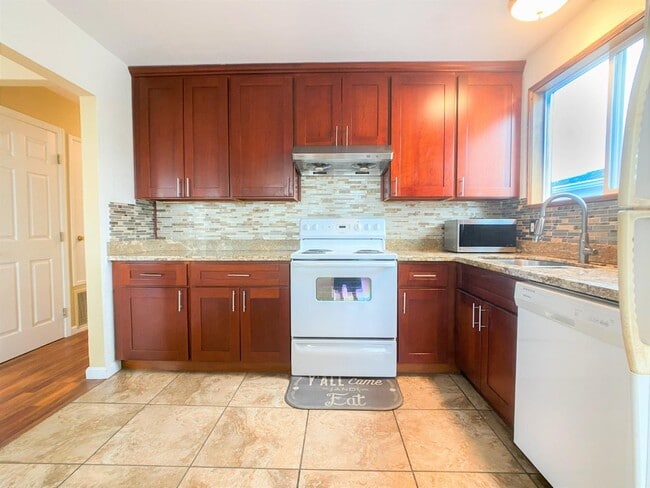 Photo - 1215 Skyline Dr Unit 1215 Skyline Dr, Daly City, CA 94015