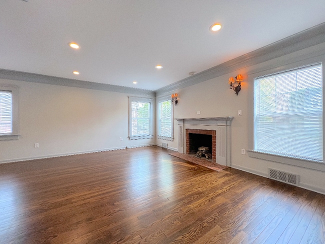 Photo - 4411 Devonshire Rd
