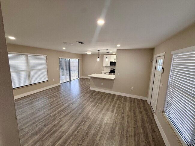 Photo - 7502 Culver Ln