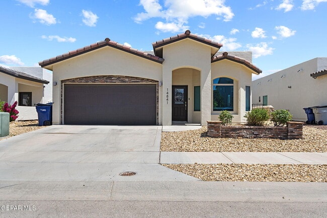 Building Photo - 14841 Tierra Coruna Ave