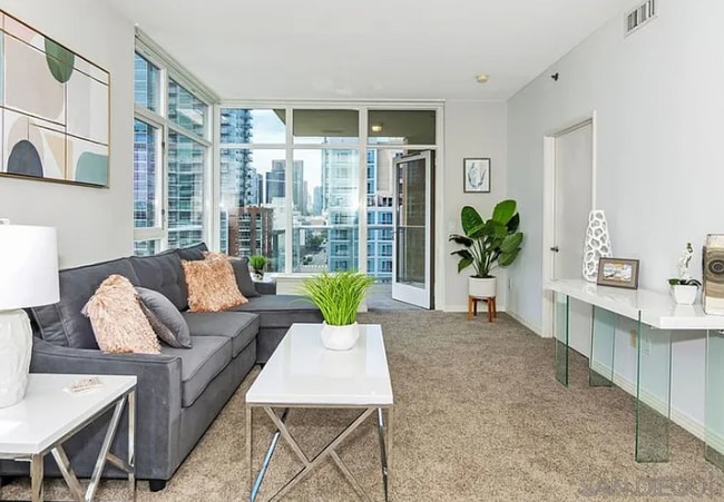 Photo - 427 Ninth Ave