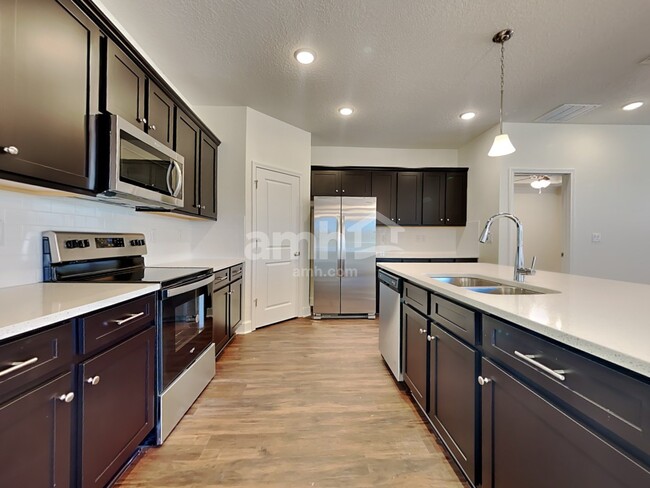 Photo - 2825 Alanas Mdw Wy