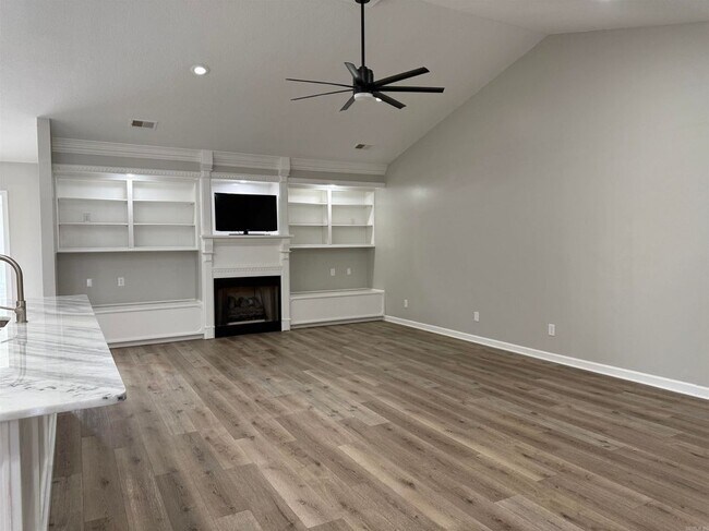 Photo - 1 Enclave Cir