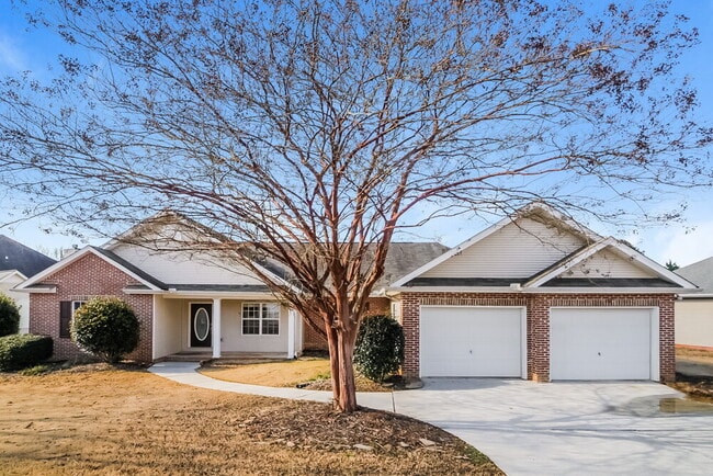 Photo - 1027 E Bay Springs Dr House