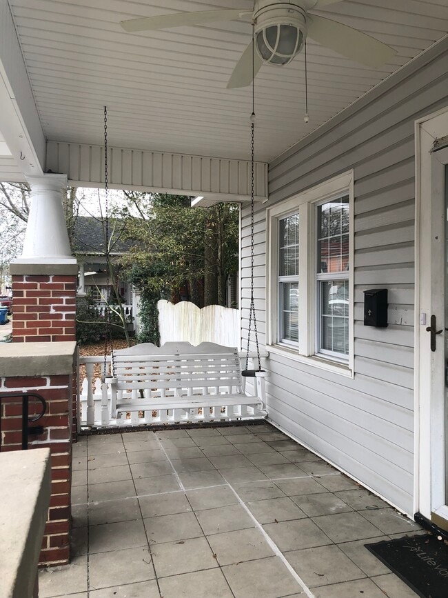 Photo - 308 Castle St