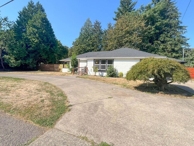 Photo - Charming NE Portland Apartment Near Parks, Shops & Transit