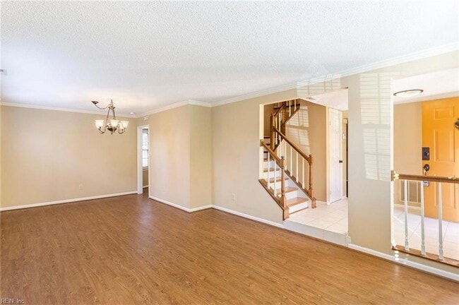 Photo - 3736 Upland Rd