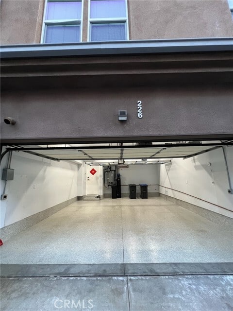 Photo - 226 Jeanette Ln