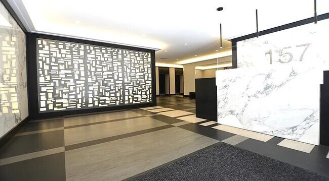 Photo - 157 East 57th Street Unit 14G