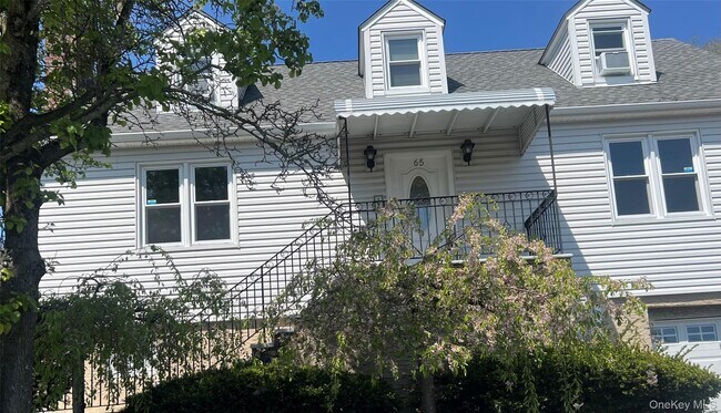 Photo - 65 Tower Pl Unidad 1st floor