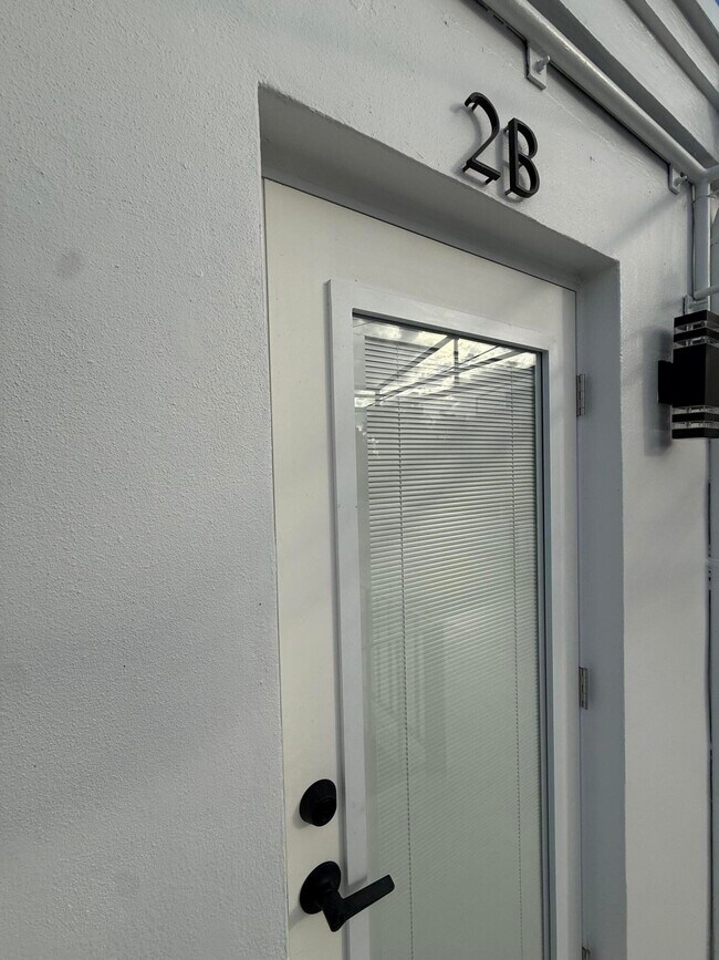 Photo - 5909 S Dixie Hwy Unit 2b