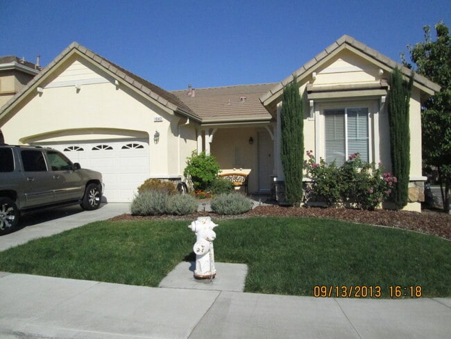 Building Photo - 1043 Villaggio Cir Rental