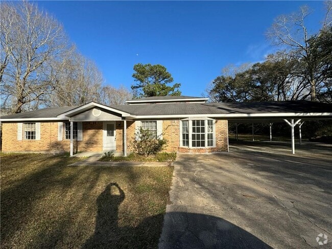 Building Photo - 7445 Bowers Ln Rental