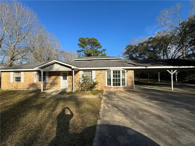 Building Photo - 7445 Bowers Ln Rental
