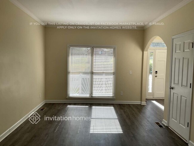 Photo - 938 Leeds Castle Way