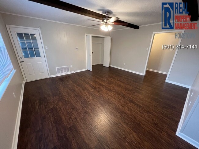 Photo - 3211 Duke Ct