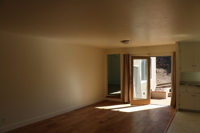 Photo - Bishop Peak neighborhood-Fantastic Rental!!
