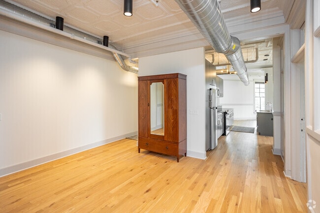 2BR, 2BA - 2,238SF - Hallway