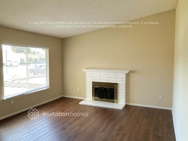 Photo - 12625 Softwind Dr