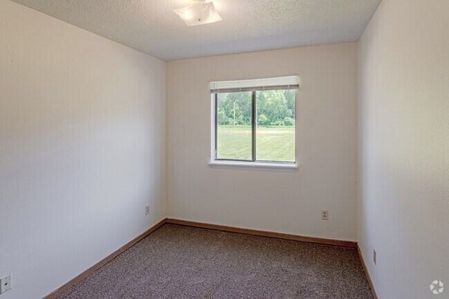 Photo - Falcon Landing Apartments