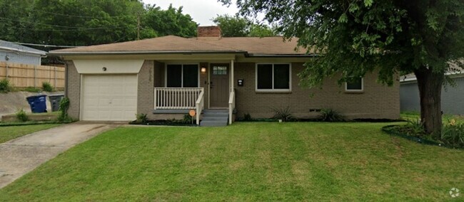 Building Photo - Charming 3BR House in Dallas