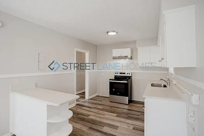 Photo - 4443 Sims St