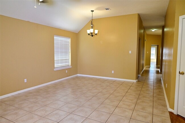 Photo - 4530 Topaz Trail Dr