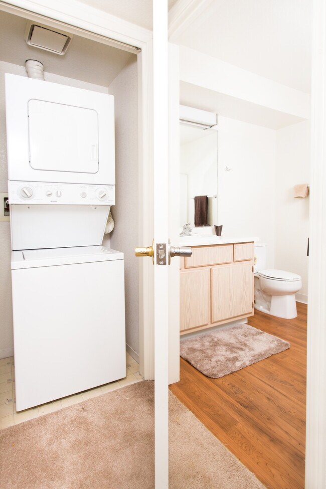 Photo - Greystone Apartments