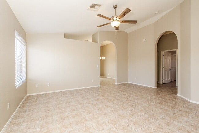 Photo - 306 N Wildrose