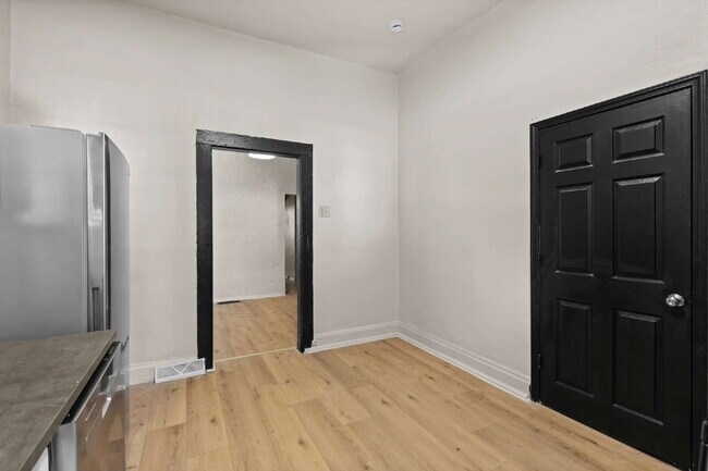 Photo - For Rent: Spacious 4 Bedroom Home in South...