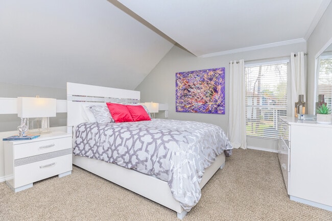 Photo - (2) The Park at Cumberland